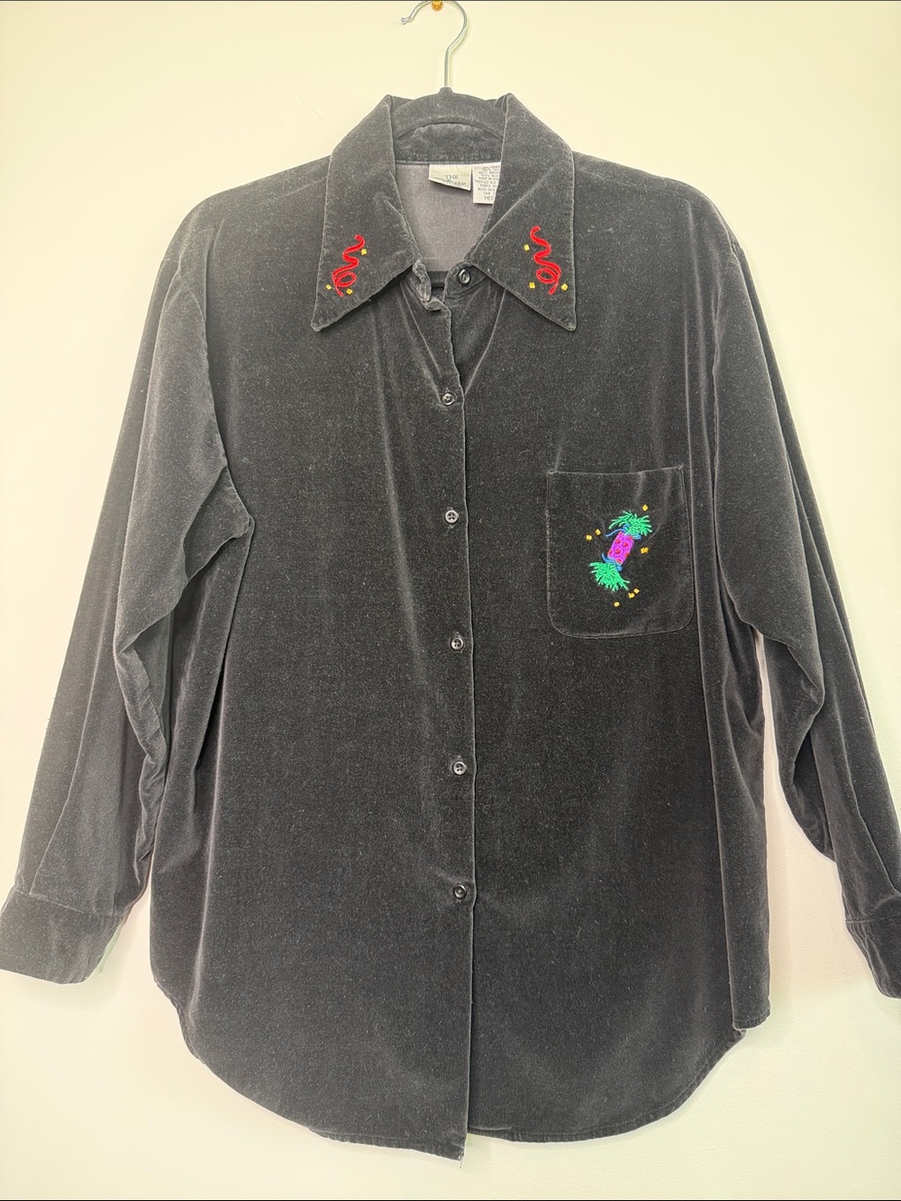Vintage Disney Store Black Velvet Celebration Embroidered Button-Up Shirt Medium